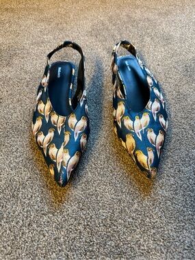 Pointed Slingback Mules in Dark Teal with Bird Print